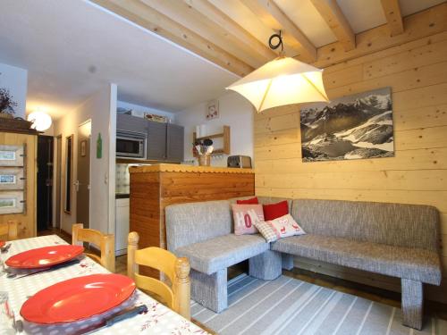 Appartement Saint-Chaffrey , 3 pièces, 6 personnes - FR-1-330E-106