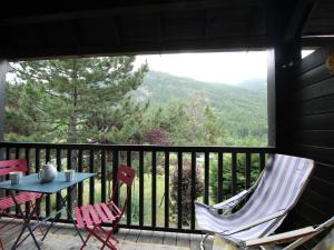 Appartement Saint-Chaffrey , 3 pièces, 6 personnes - FR-1-330E-106