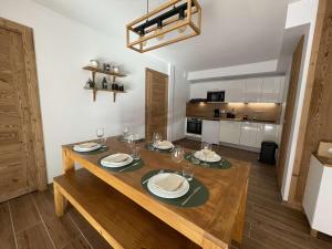 Appartement Saint-Chaffrey , 3 pièces, 6 personnes - FR-1-330E-131