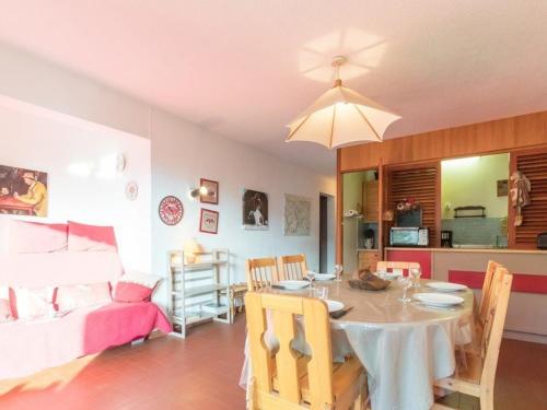 Appartement Saint-Chaffrey , 3 pièces, 8 personnes - FR-1-330E-122