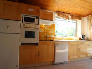 Appartement Saint-Chaffrey , 4 pièces, 7 personnes - FR-1-330E-23
