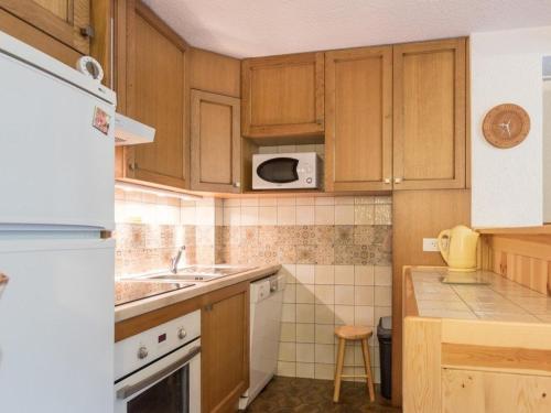 Appartement Saint-Chaffrey , 4 pièces, 8 personnes - FR-1-330E-17
