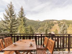 Appartement Saint-Chaffrey , 5 pièces, 8 personnes - FR-1-330E-19