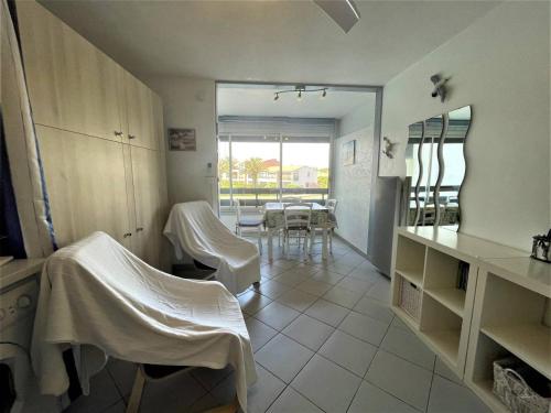 Appartement Saint-Cyprien, 1 pièce, 4 personnes - FR-1-225D-143