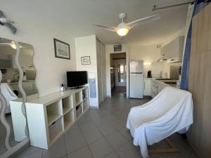 Appartement Appartement Saint-Cyprien, 1 pièce, 4 personnes - FR-1-225D-143 1er ETAGE APPT 55 Rue Jean Sébastien Bach 66750 Saint-Cyprien Languedoc-Roussillon