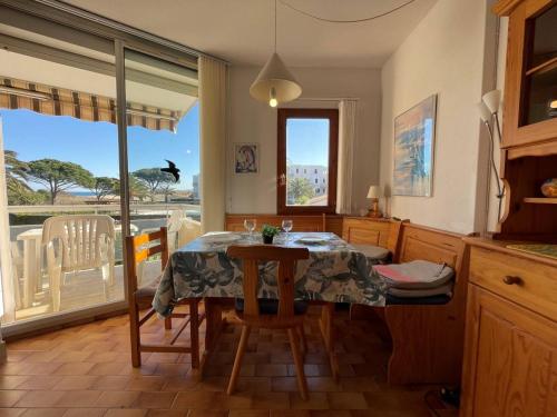 Appartement Saint-Cyprien, 1 pièce, 6 personnes - FR-1-225D-170