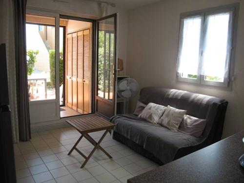 Appartement Saint-Cyprien, 2 pièces, 4 personnes - FR-1-106-31