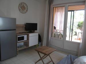 Appartement Saint-Cyprien, 2 pièces, 4 personnes - FR-1-106-31