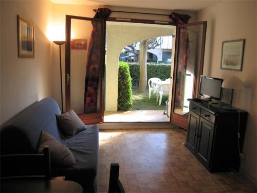 Appartement Saint-Cyprien, 2 pièces, 4 personnes - FR-1-106-73