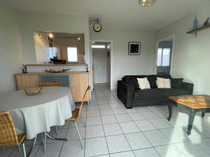 Appartement Saint-Cyprien, 2 pièces, 4 personnes - FR-1-225D-133
