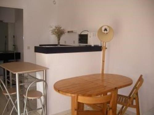 Appartement Saint-Cyprien, 2 pièces, 4 personnes - FR-1-225D-227