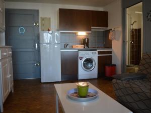 Appartement Saint-Cyprien, 2 pièces, 4 personnes - FR-1-225D-440