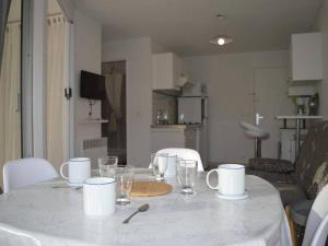 Appartement Saint-Cyprien, 2 pièces, 4 personnes - FR-1-225D-472