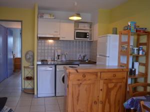 Appartement Appartement Saint-Cyprien, 2 pièces, 4 personnes - FR-1-225D-85 BOULEVARD SCHWEITZER BAT D 2EME ETAGE APPT 252 66750 Saint-Cyprien Plage Languedoc-Roussillon