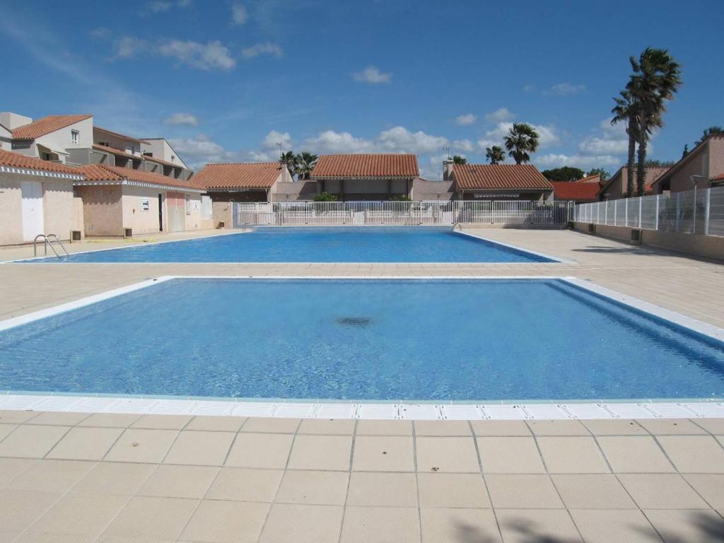 Appartement Saint-Cyprien, 2 pièces, 5 personnes - FR-1-106-47 Résidence LE CLOS DE ST CYPRIEN Appt. N°248 BAT F RUE DR SCHWEITZER/RUE GIRAUDOUX, 66750 Saint-Cyprien