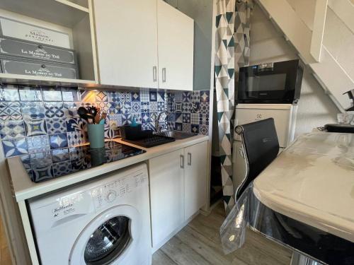 Appartement Saint-Cyprien, 2 pièces, 5 personnes - FR-1-225D-135