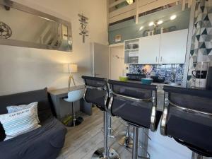 Appartement Saint-Cyprien, 2 pièces, 5 personnes - FR-1-225D-135