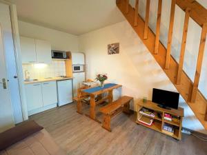 Appartement Saint-Cyprien, 2 pièces, 6 personnes - FR-1-225D-141