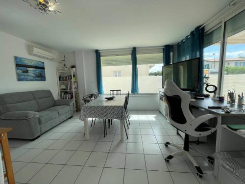 Appartement Saint-Cyprien, 3 pièces, 5 personnes - FR-1-225D-146