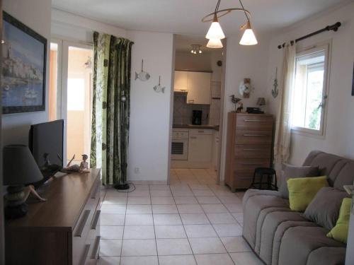 Appartement Saint-Cyprien, 3 pièces, 6 personnes - FR-1-106-59