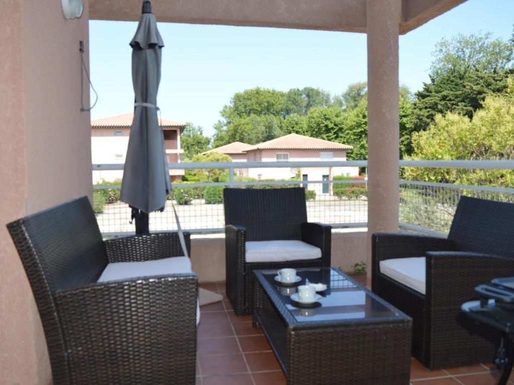 Appartement Appartement Saint-Cyprien, 3 pièces, 6 personnes - FR-1-225D-68 RUE VERDI ANANAS 1er etage appt 156 66750 Saint-Cyprien Plage