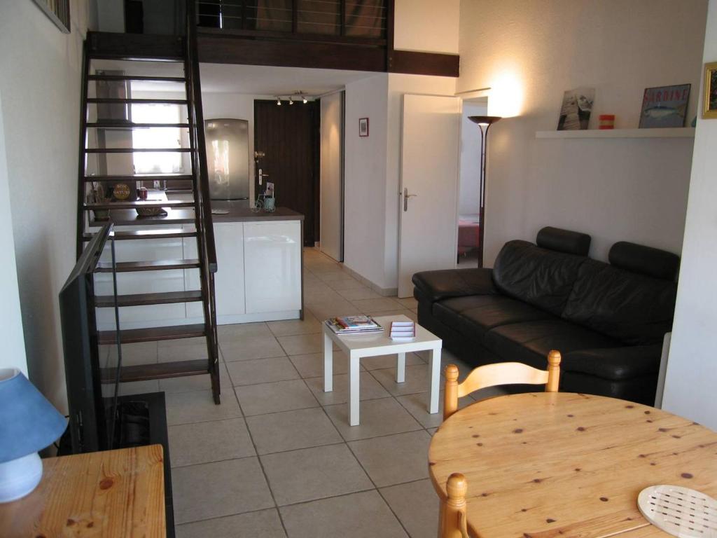 Appartement Appartement Saint-Cyprien, 4 pièces, 6 personnes - FR-1-106-70 Résidence MARINES DES CAPELLANS Appt. N°30 RUE BEETHOVEN 66750 Saint-Cyprien