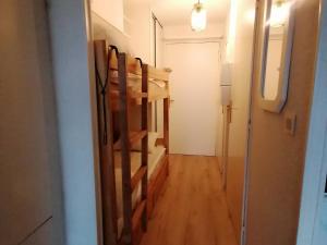 Appartement Saint-François-Longchamp, 1 pièce, 4 personnes - FR-1-635-69