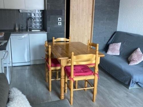 Appartement Saint-François-Longchamp, 1 pièce, 4 personnes - FR-1-635-72