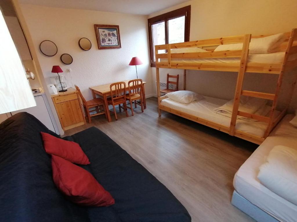 Appartement Saint-François-Longchamp, 1 pièce, 4 personnes - FR-1-635-99 La Flachère Plan Mollaret, 73130 Saint-François-Longchamp
