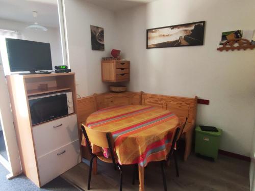 Appartement Saint-François-Longchamp, 2 pièces, 5 personnes - FR-1-635-21