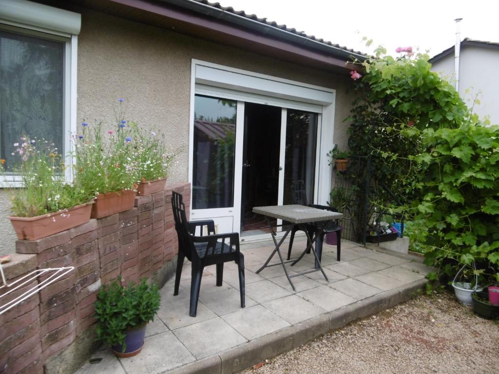Appartement Saint-François-Longchamp, 2 pièces, 6 personnes - FR-1-635-25 73130 Saint-François-Longchamp