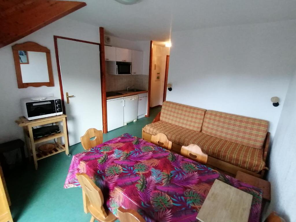 Appartement Appartement Saint-François-Longchamp, 2 pièces, 6 personnes - FR-1-635-6 Résidence les Neiges Rousses ZAC des Raisins 73130 Saint-François-Longchamp