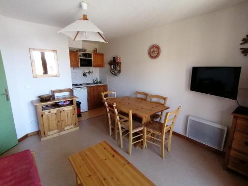 Appartement Saint-François-Longchamp, 3 pièces, 6 personnes - FR-1-635-38
