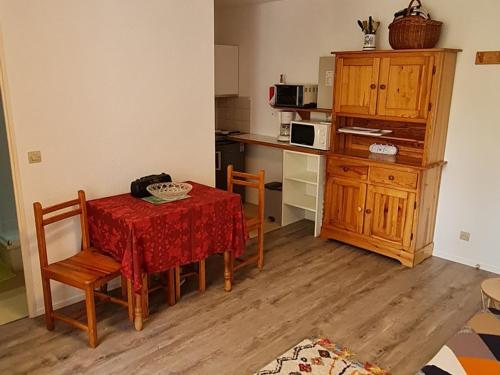 Appartement Saint-Georges-de-Didonne, 2 pièces, 4 personnes - FR-1-550-40