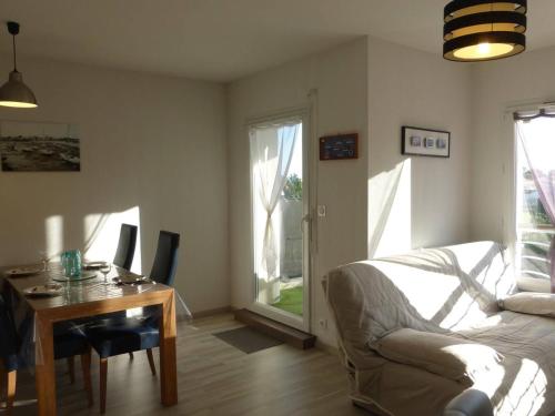 Appartement Saint-Gilles-Croix-de-Vie, 2 pièces, 4 personnes - FR-1-224-447