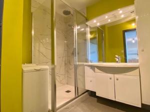Appartement Saint-Gilles-Croix-de-Vie, 2 pièces, 4 personnes - FR-1-428-35