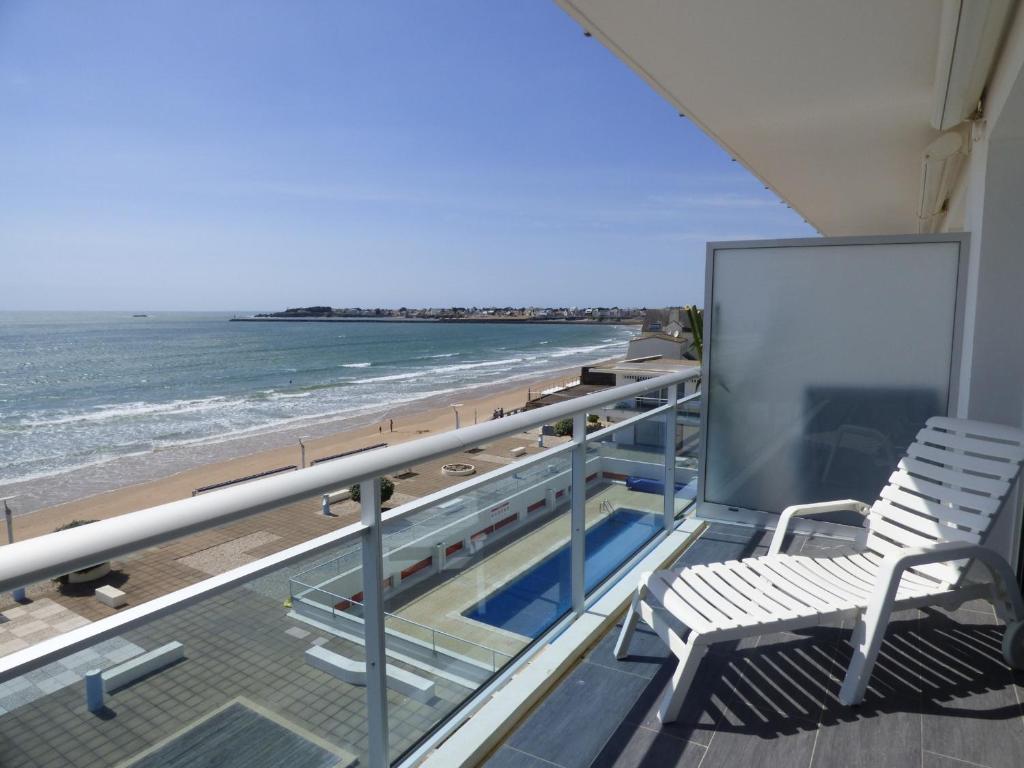 Appartement Appartement Saint-Gilles-Croix-de-Vie, 3 pièces, 6 personnes - FR-1-428-63 Rue De BeausÃ©jour - RÃ©sidence \ 85800 Saint-Gilles-Croix-de-Vie