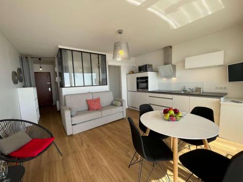 Appartement Saint-Hilaire-de-Riez, 1 pièce, 4 personnes - FR-1-224C-160