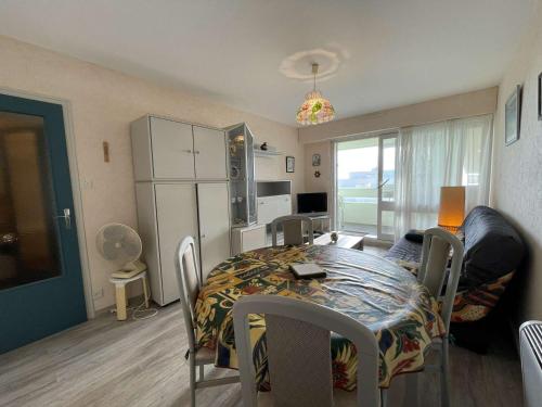 Appartement Saint-Hilaire-de-Riez, 2 pièces, 4 personnes - FR-1-224C-213
