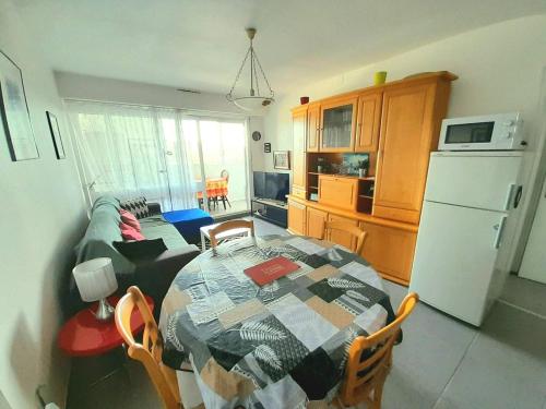 Appartement Saint-Hilaire-de-Riez, 2 pièces, 5 personnes - FR-1-324A-7