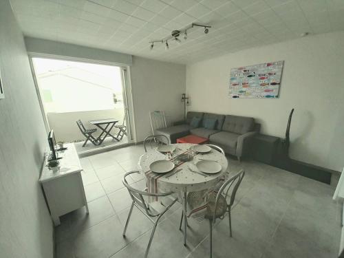 Appartement Saint-Hilaire-de-Riez, 2 pièces, 6 personnes - FR-1-324A-6