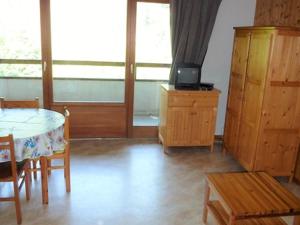 Appartement Saint-Jean-d'Aulps, 1 pièce, 4 personnes - FR-1-573-86