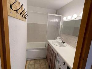 Appartement Saint-Jean-d'Aulps, 3 pièces, 7 personnes - FR-1-573-80
