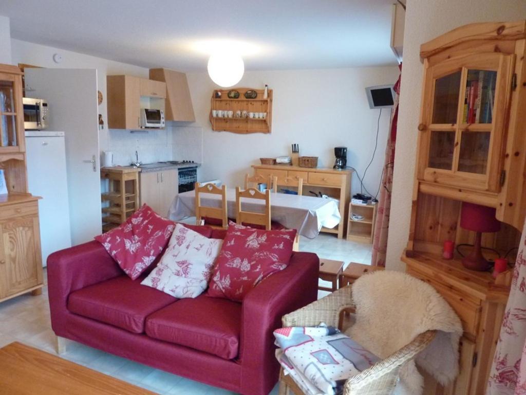 Appartement Appartement Saint-Jean-d'Aulps, 3 pièces, 8 personnes - FR-1-573-85 L'Ourson 248 impasse de la Grande Terche 74430 Saint-Jean-dʼAulps