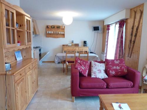 Appartement Saint-Jean-d'Aulps, 3 pièces, 8 personnes - FR-1-573-85