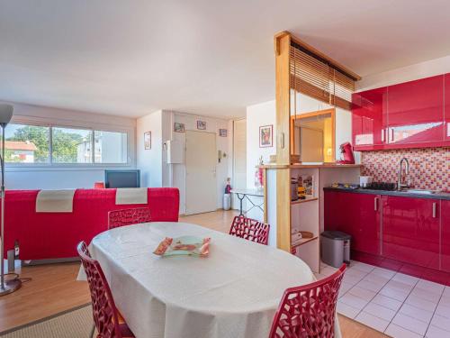 Appartement Saint-Jean-de-Luz, 1 pièce, 4 personnes - FR-1-4-638