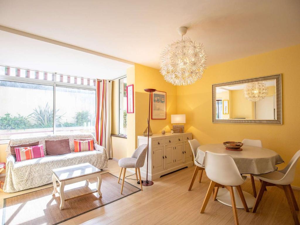 Appartement Saint-Jean-de-Luz, 2 pièces, 4 personnes - FR-1-4-628 36 RUE VAUBAN Résidence Acacias, 64500 Saint-Jean-de-Luz