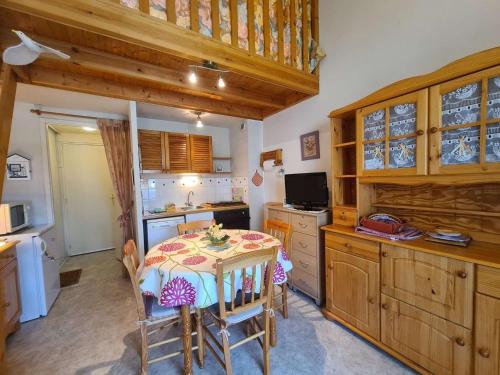 Appartement Saint-Jean-de-Monts, 1 pièce, 4 personnes - FR-1-224C-163