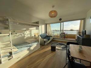 Appartement Saint-Jean-de-Monts, 1 pièce, 4 personnes - FR-1-224C-216