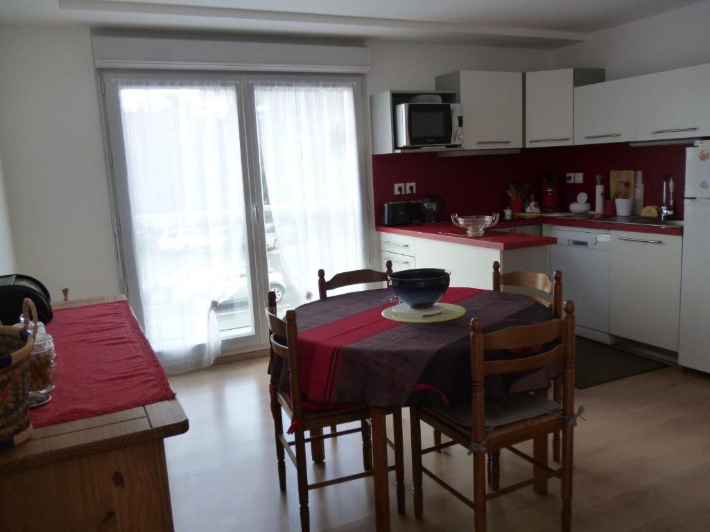 Appartement Appartement Saint-Jean-de-Monts, 3 pièces, 4 personnes - FR-1-323-233 6 Avenue des Pays de Monts Résidence INDIGO - N°217 1er Etage 85160 Saint-Jean-de-Monts